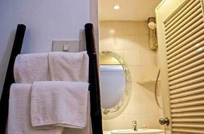 House 2*